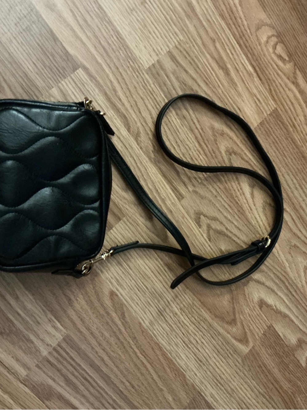 Universal Thread Black Quilted Crossbody Bag - Classic Women's Shoulder Bag - Picture 3 of 7